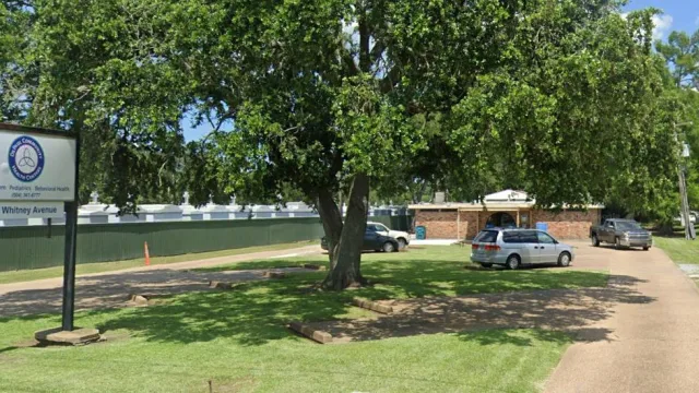 1301 Whitney Ave, Gretna