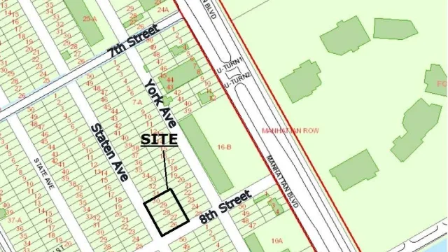 Lots 26-30, Square 76 8th street , Harvey LA 70058